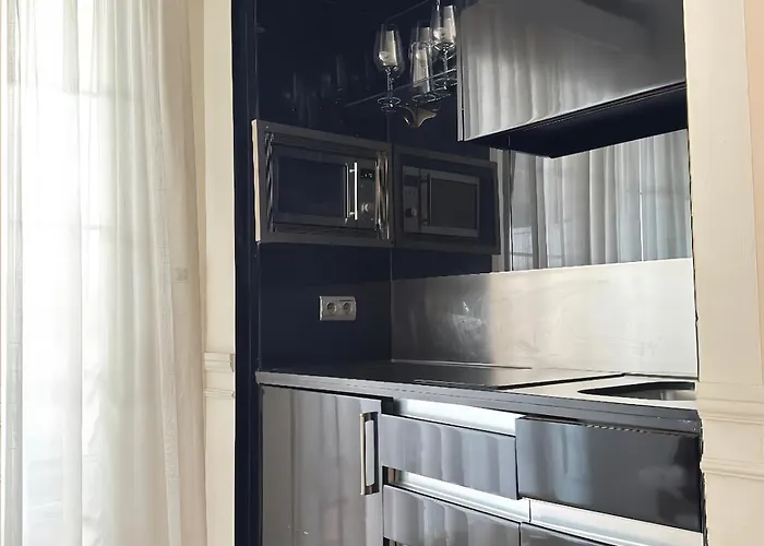 In Gvadalpin 5 Stars Hotel, With Big Terrace * Marbella